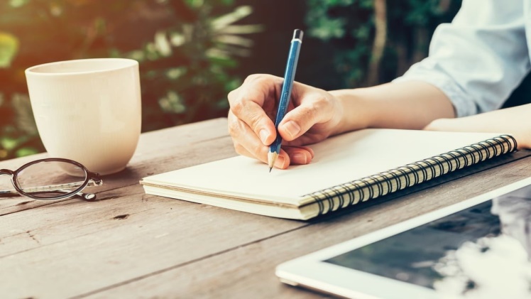 Mastering Study Skills in Medicine: Enhance Learning Methods and Habits