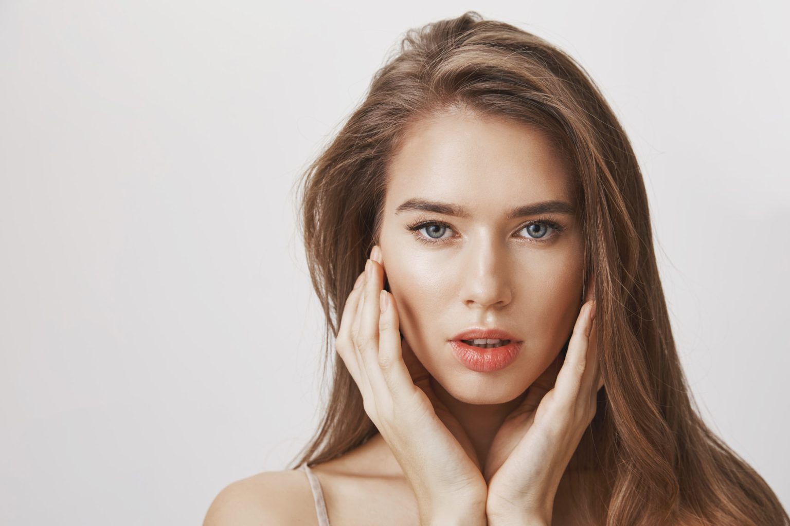 Exploring the Benefits of Facelift Surgery for Different Age Groups