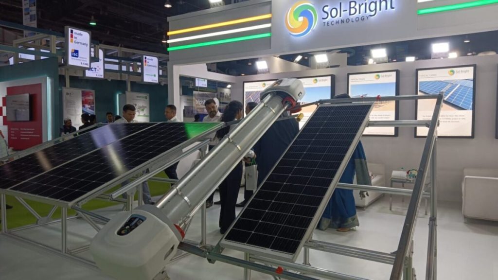 Solar Panel Automatic Cleaning Robot- The Future of Solar Energy Production